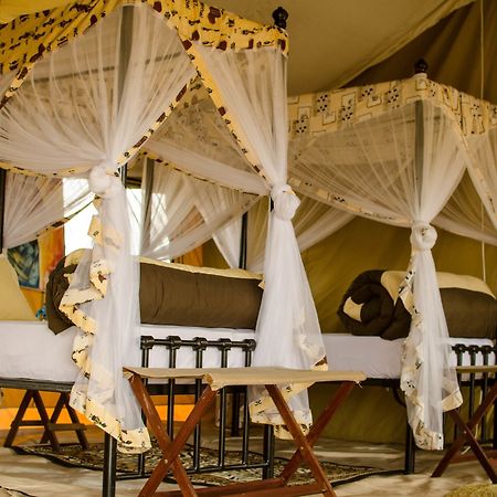 Mawe Luxury Tented Camp Hotel Serengeti Exterior photo